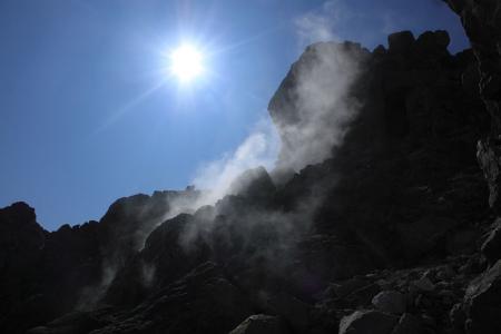 別の場所でも噴煙