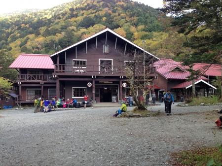 明神館から1時間ほどで徳沢到着