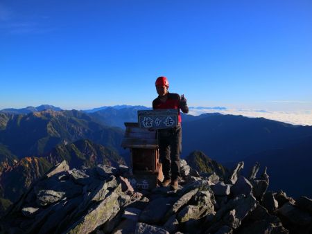 人生二度目の槍ヶ岳登頂記念撮影