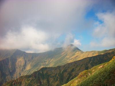 こっち側を何度となく撮影してみるけど、ガスが邪魔になってる