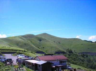 山本小屋まで戻ってきた。高原地帯といえど片道１時間のコースなので美ヶ原は結構広い高原なんだね