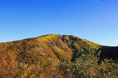 根子岳のピーク