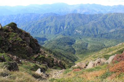 深い谷もまた迫力あり