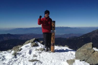 北岳とったどぉ！今まで登山やってる人に「北岳は登りましたか？」とよく聞かれたけど、これで登ったんだ。しかも日帰りで！