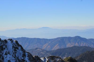あれは浅間山かな