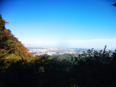 ここで八王子市内の展望がある。これも夜景撮影というわけにはいかないかな