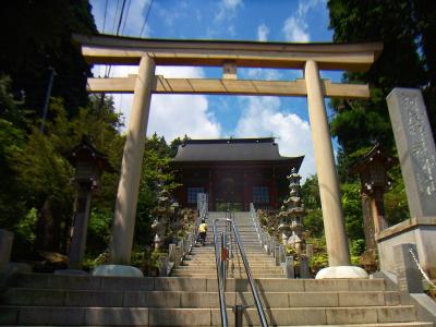 御岳山の山頂って見たことなかったので行ってみることにした