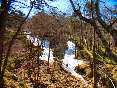 4月だけどまだ雪が残っていた