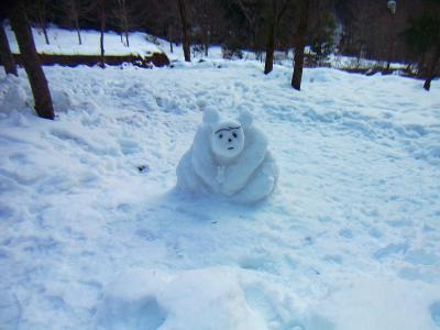 大山口手前のトイレ前に作ってあった。誰が作ったんだろう！？