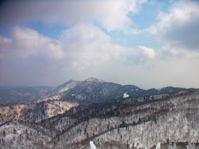 さっきも見えていた山。何の山だろうか！？
