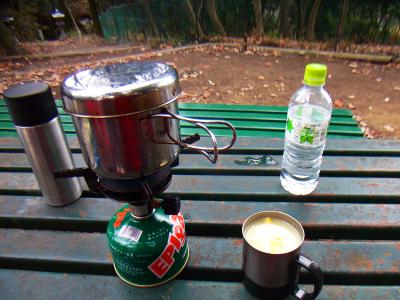 今日の昼食はまずポタージュから