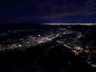 まさに天の川夜景というべき素晴らしい秩父市の夜景。今回はこれが撮影したかったので満足