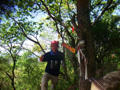 せっかく登頂したので甥っ子に記念撮影をとってもらった