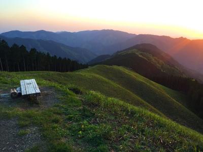 夕日とこのグリーンがなんかいい感じ。ここは夕日とススキとほうが絵になってたかな！？