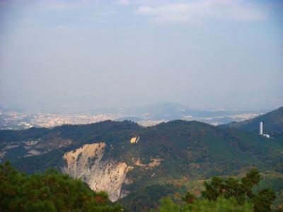 こっち側の市街地は河内長野市あたりかも