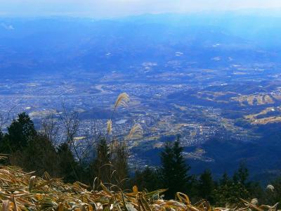 下に見えてるのは御所市か五條市かな！？
