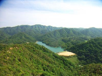 こっちは稲倉池が見えてるのだろうか