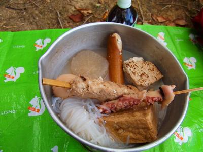 今日は買ってきたおでんを温めて昼食にする。おでんがなかなか温まらず少し困ったけど・・・