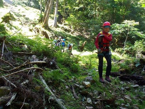 先頭だったので後ろをチラチラ