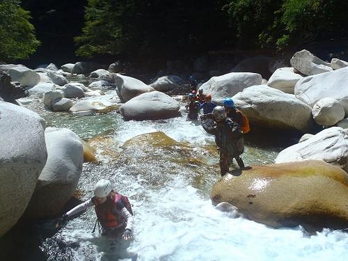 さあ遡行します