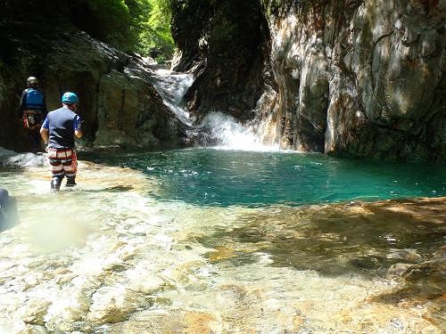 katsuさんが、この滝を登っていった