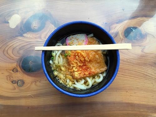 道の駅杉の湯川上でうどんを食べて帰りました