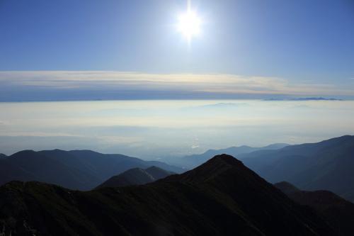 安曇野方面側。こっちは逆光