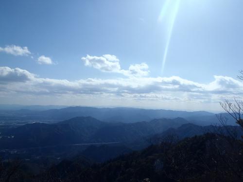 急登を登りきると大展望が待っていた。前きた時はこんな展望見えなかったのでリベンジ達成！