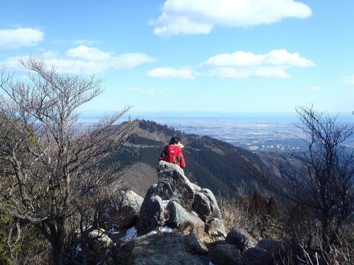 ひでぶーさんをモデルに隣の野登山