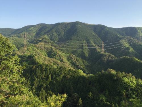 晴れて岩湧山のグリーンが綺麗にみえた