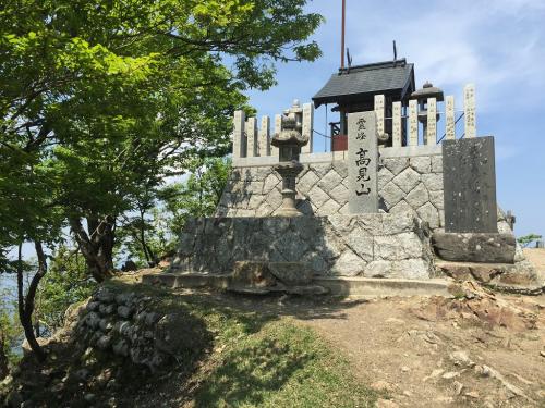 高見山頂祠