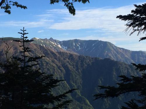 宝剣岳方面もこの通り