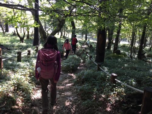 続いて牛石ヶ原へ向かいます