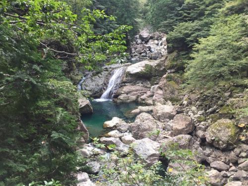 七ツ釜滝が見えた