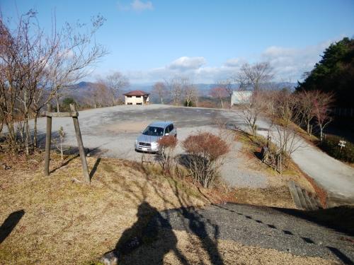 大タワの駐車場に到着