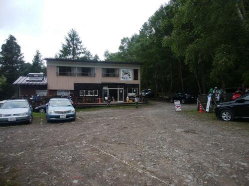 やまのこ村の駐車場