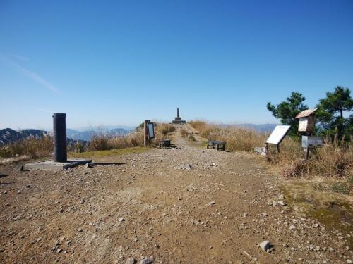 千ヶ峰の頂上に到着