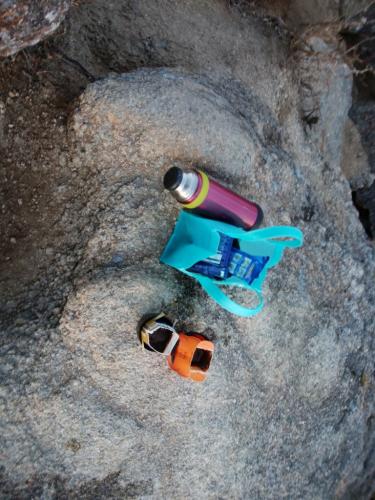 ひでぶーさんがお湯を持ってきてくれてコーヒーをいただきました。冷えた朝には最高の一杯でした。感謝感謝♪