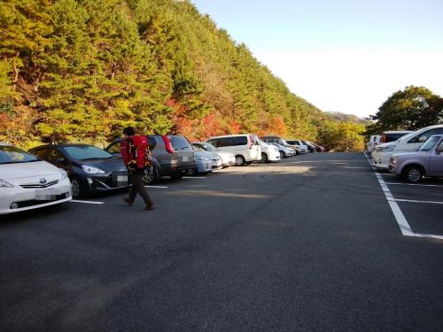 駐車場に戻りました。本日は深夜営業お疲れ様でした～