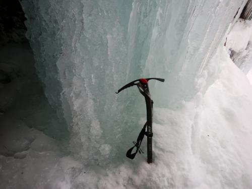 ピッケルをさしてみた