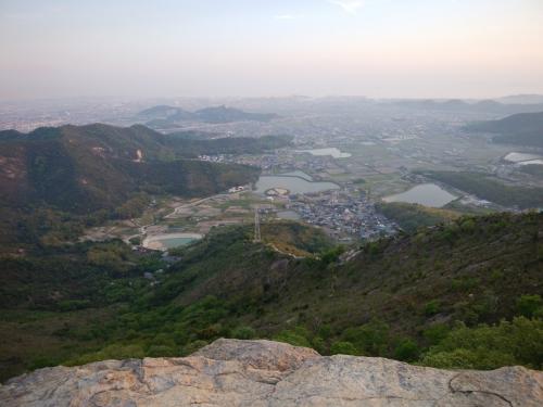 大気はちょっと霞気味だけど、まあこれだけ見えていればOKかも