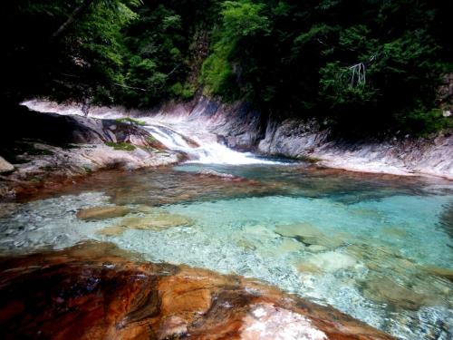 二段の滝‏‎を登って上のナメ地帯を行く