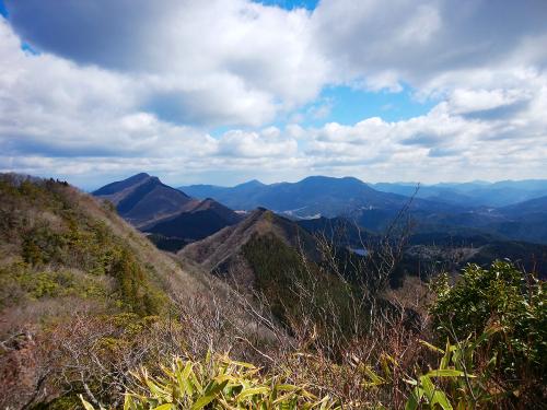 全体は見えないけど曽爾高原も見える